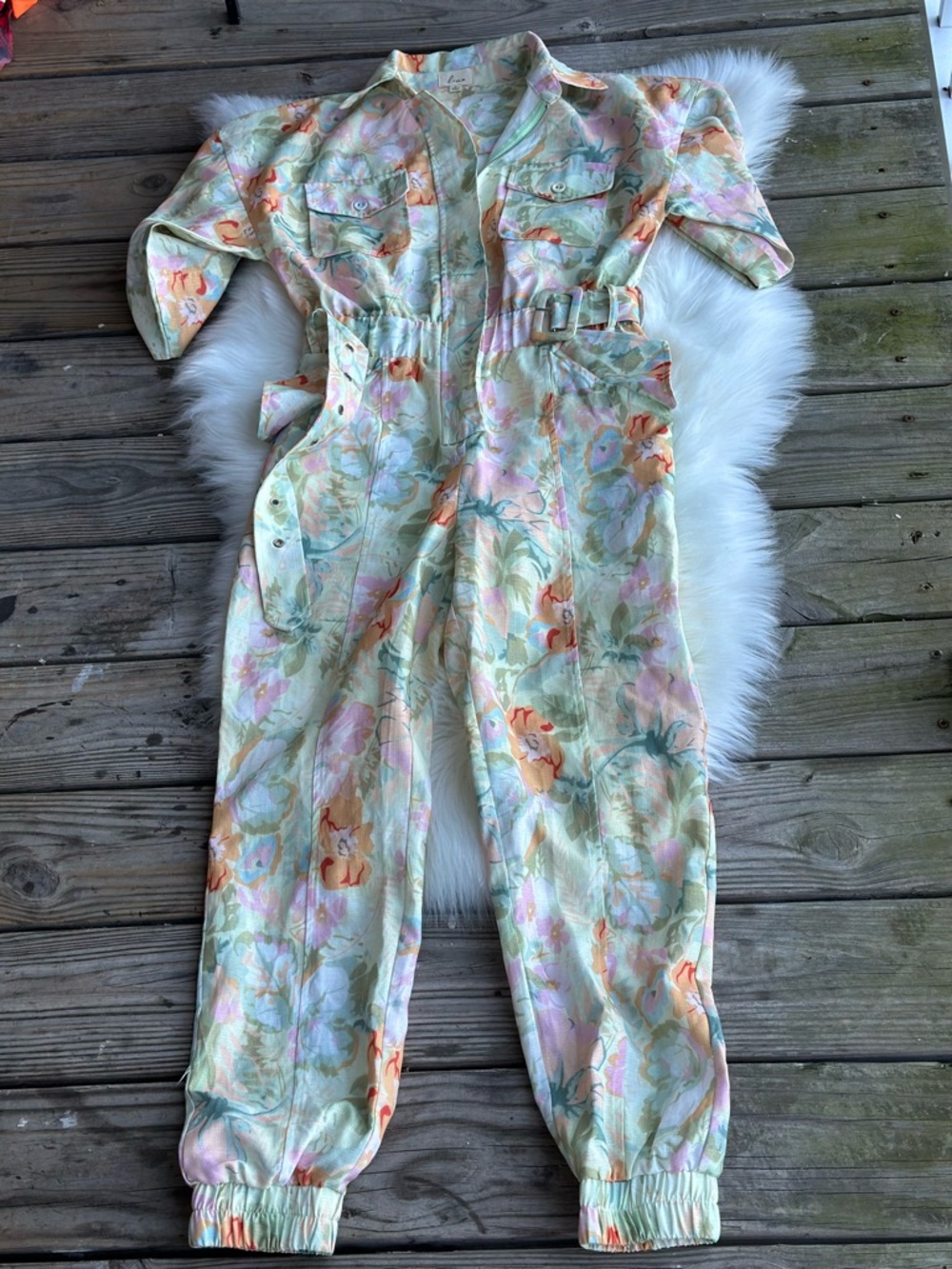 Lena Pastel Floral pants Jumpsuit with Belt - Picture 4 of 12